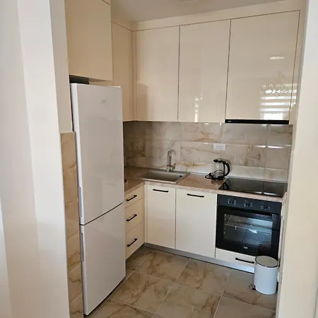 Branko Appartement *